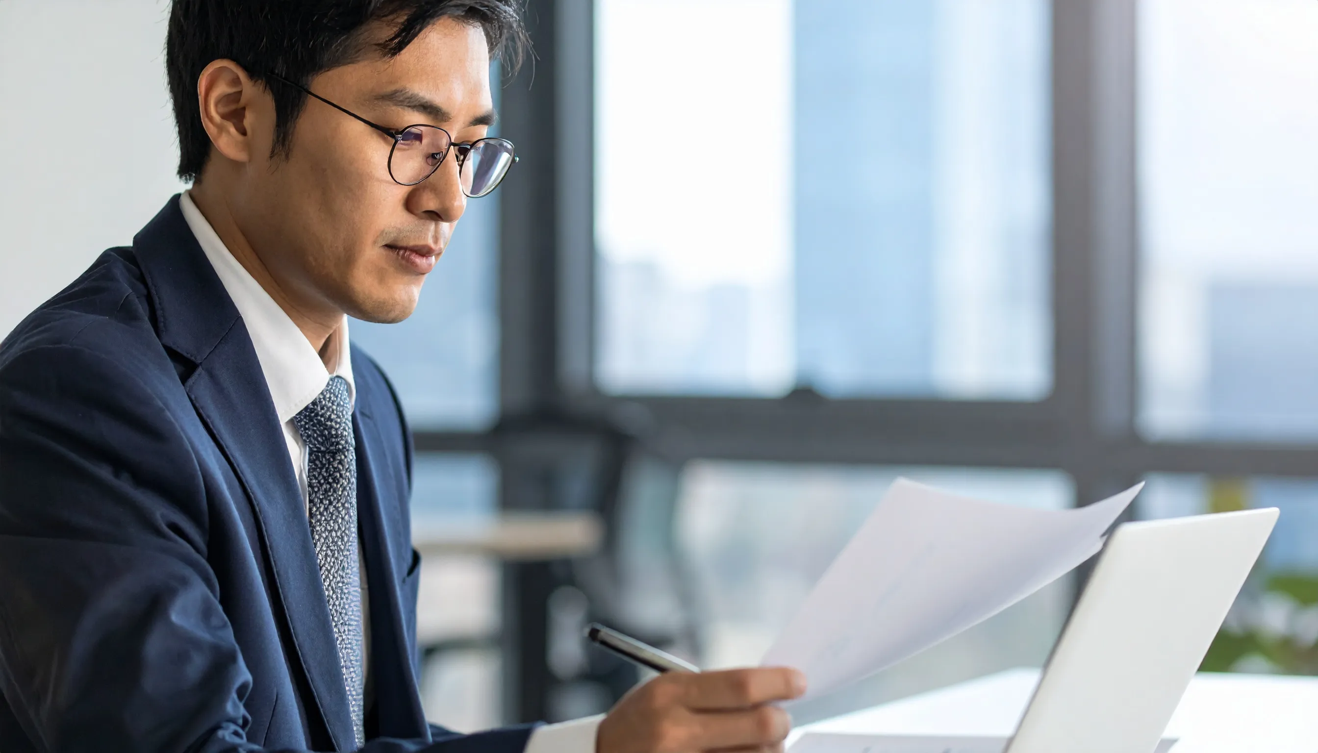 GMOあおぞらネット銀行「あんしんワイド」口コミ・評判と審査を徹底解説|ビジネスローンの実像